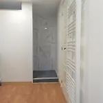 Maisonnette La Roseraie Avec Terrasse Proche Centre شقة مْواساك