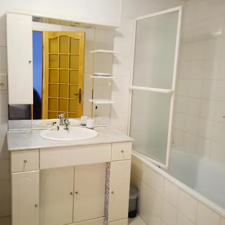 La Roseraie Avec Jardin Privatif Proche Centre Apartment Moissac
